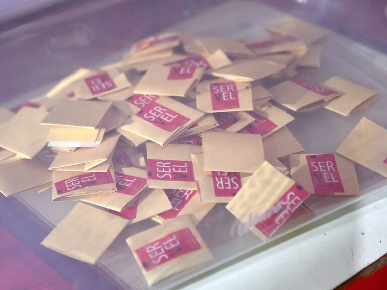 13 de JUNIO de 2021 / VALDIVIAUrna con votos en el Liceo Benjamin Vicuña Mackenna, segunda vuelta de gobernadores que ser realiza en diferentes regiones del país.
FOTO: MIGUEL ANGEL BUSTOS / AGENCIAUNO