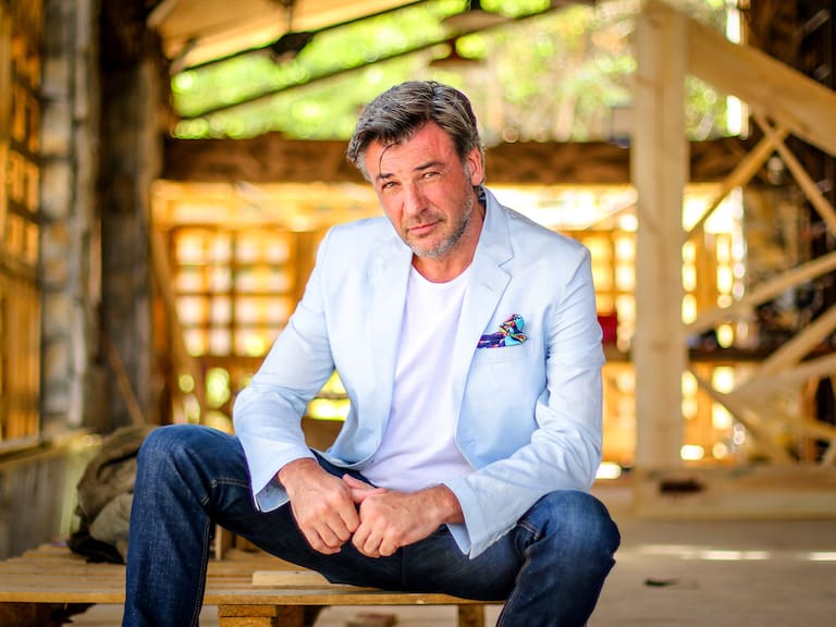 Yann Yvin y la cocina francesa: «Casi todo el mundo piensa que es un plato grande con una h… chica en el medio»