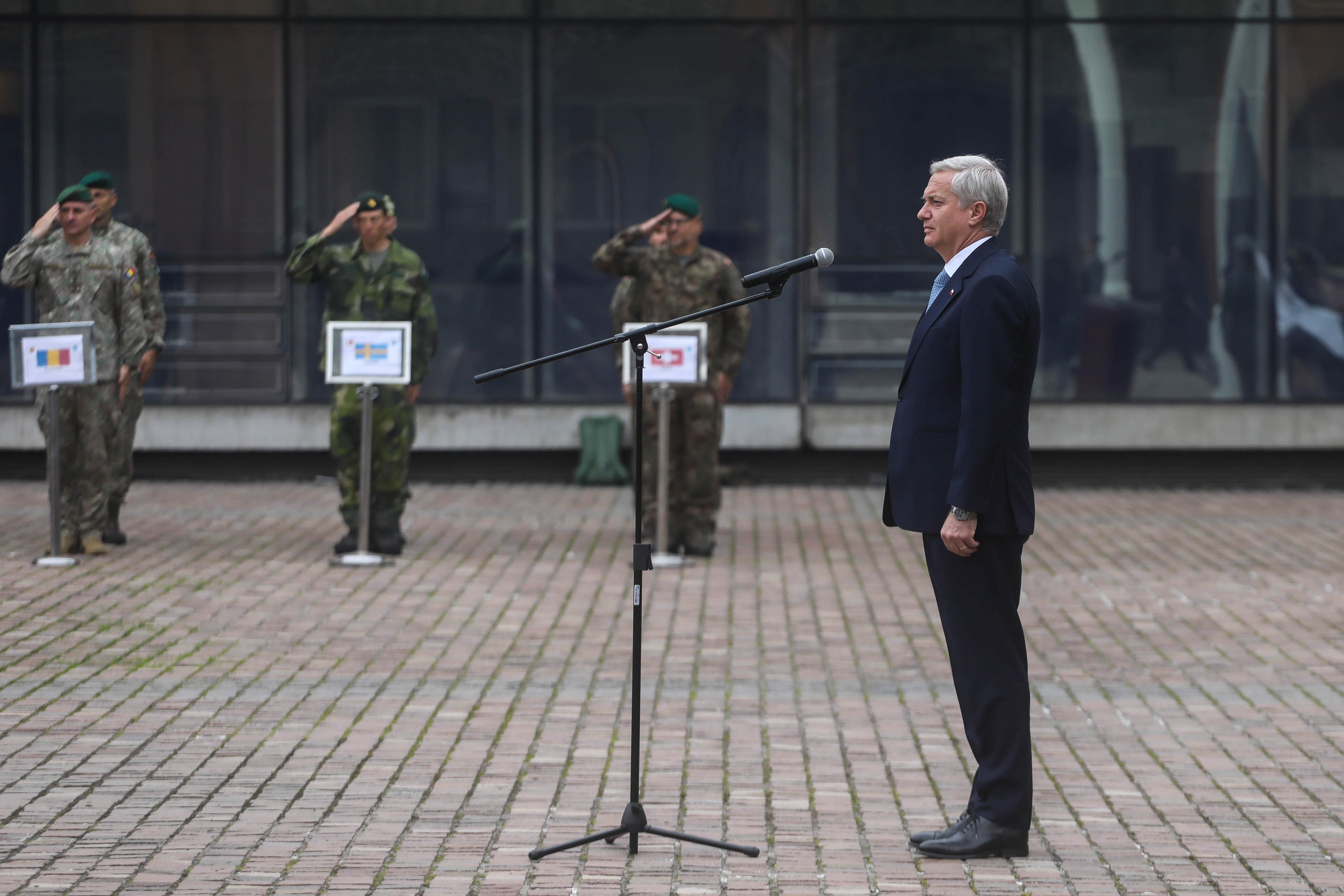 Presidente José Antonio Kast - Militares