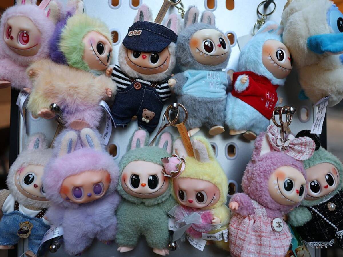 Realizan masiva incautación de peluches “Labubu” falsos: fueron avaluados en casi $840 millones