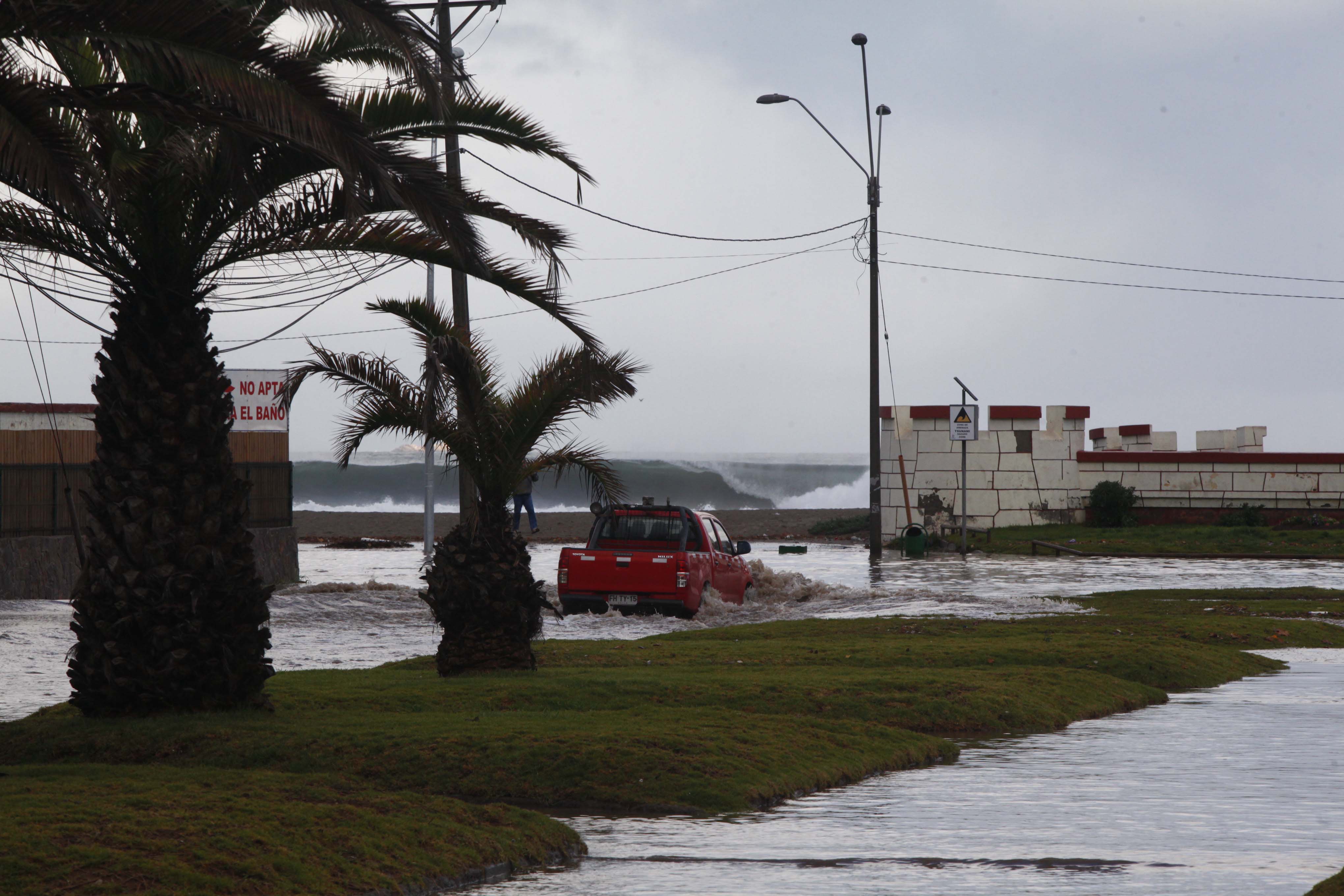 Gobernador de Coquimbo entrega crítico balance del sistema frontal: más de 200 damnificados y fuerte llamado a no salir de casa