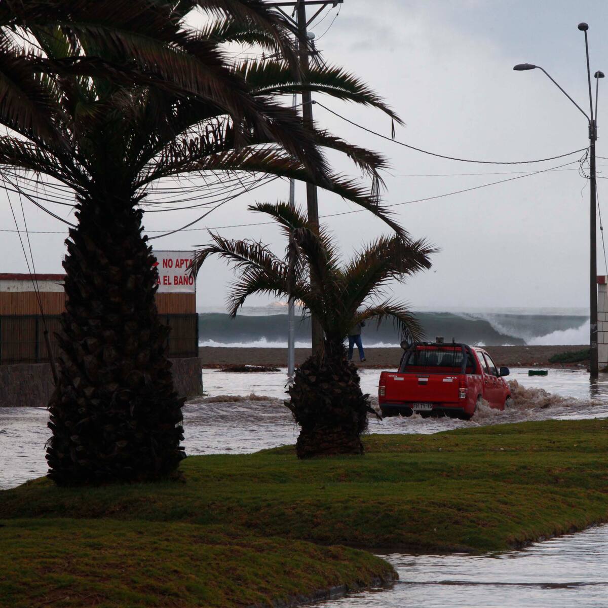 Gobernador de Coquimbo entrega crítico balance del sistema frontal: más de 200 damnificados y fuerte llamado a no salir de casa