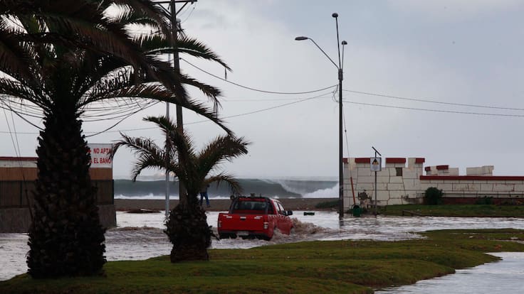 Gobernador de Coquimbo entrega crítico balance del sistema frontal: más de 200 damnificados y fuerte llamado a no salir de casa