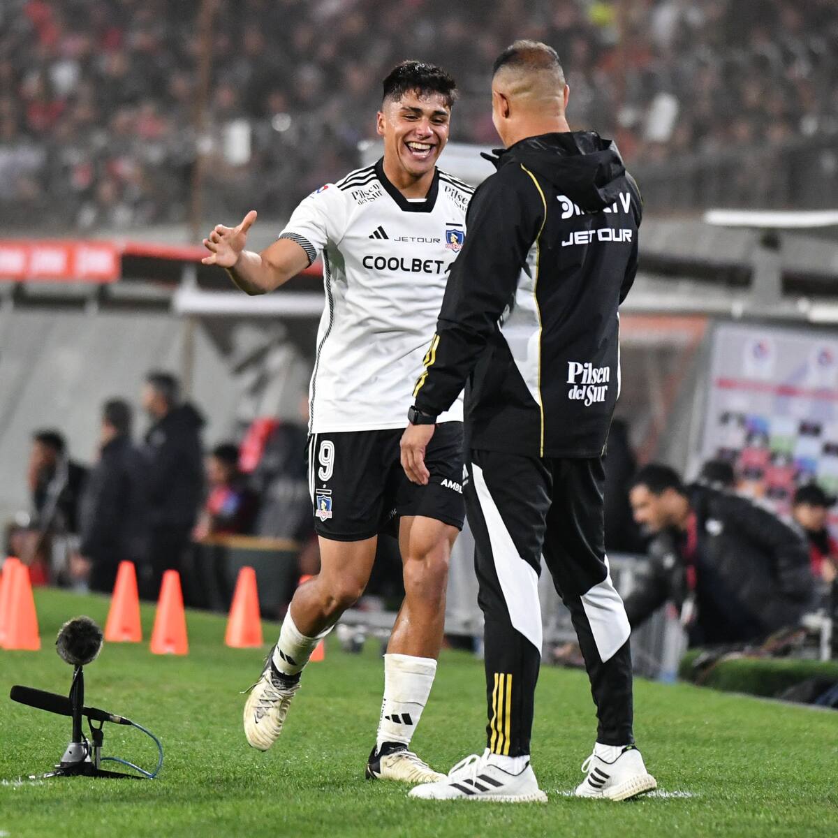 Jorge Almirón valoró el partido de Damián Pizarro ante Calera: “Estaba feliz, hace mucho no jugaba”