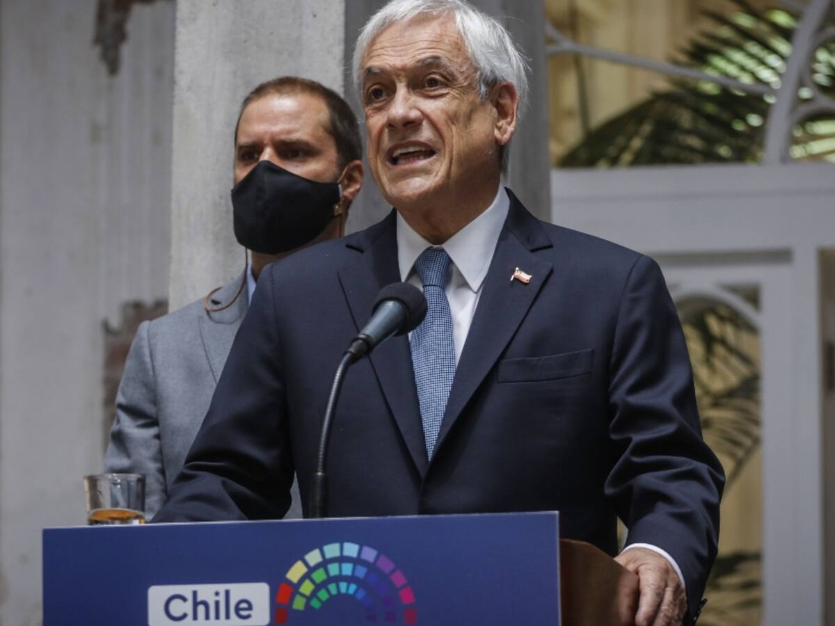 Sebastián Piñera informa que no asistirá a la entrega del borrador de la nueva Constitución