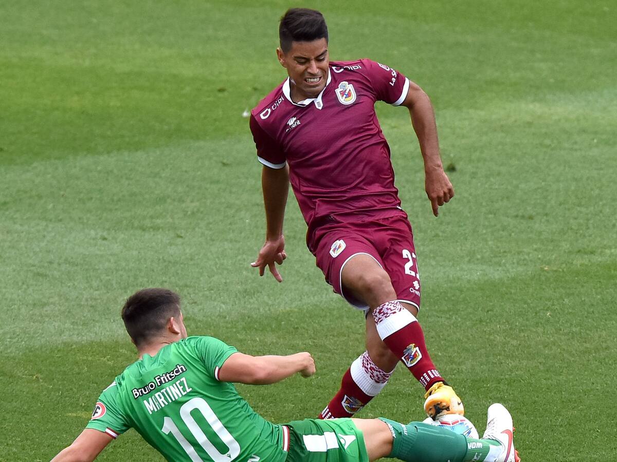 Audax Italiano consiguió un triunfo vital ante Deportes La Serena y ambos zafaron del descenso agónicamente