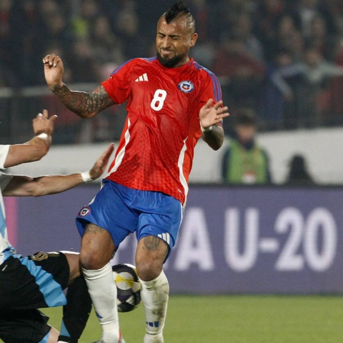 “A Vidal le tengo cariño, porque fuimos compañeros en la selección chilena, pero debe dar un paso al costado”