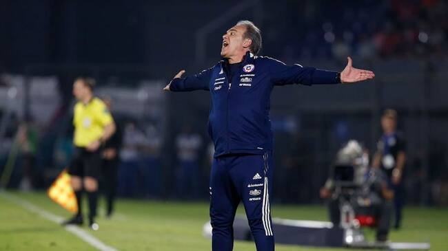 Martín Lasarte dedicó el triunfo sobre Paraguay a Nelson Acosta: "Te estamos esperando"