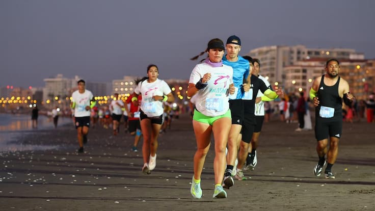 Masiva convocatoria y entorno único: Run and Sand 2026 le dio una noche inolvidable a La Serena