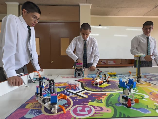 Alumnos del colegio PuenteMaipo de Puente Alto viajarán a EE. UU, para participar en el Mundial de Robótica