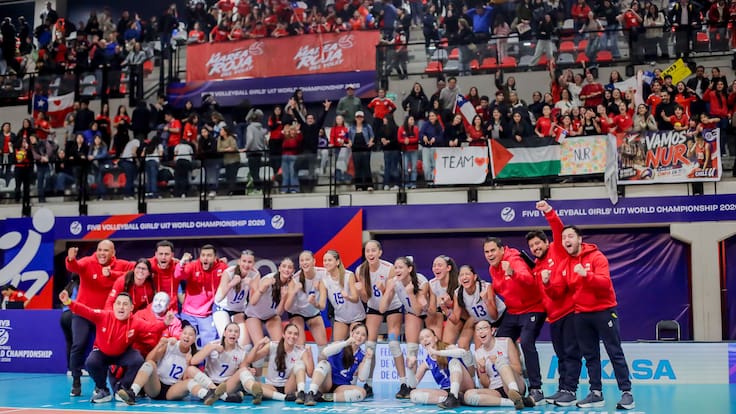 Chile consigue su primer triunfo en el Mundial Femenino Sub 17 de Voleibol y se ilusiona con avanzar a octavos