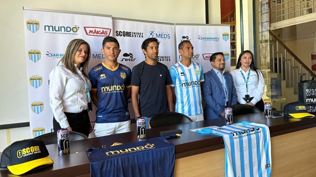 Felipe Flores afronta la final de la Supercopa Chilena: "Si hago un gol a Colo Colo, no lo celebraré por respeto"