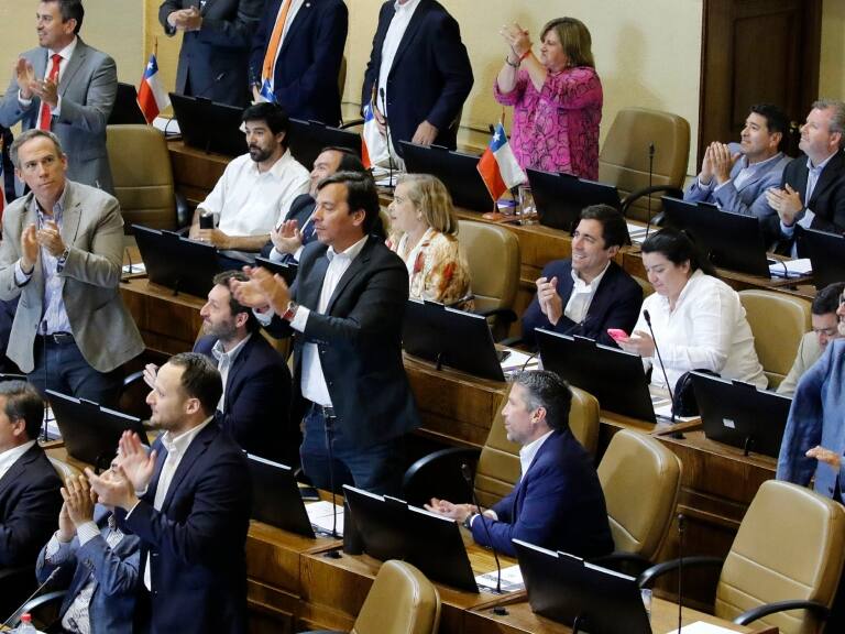 Diputados de Chile Vamos critican el eventual traslado del Congreso a Santiago y anunciaron gestiones para rechazarlo