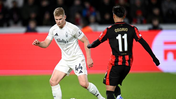 Duro golpe para Osorio: Midtjylland hace un papelón en los penales y cae en la Europa League a manos del Forest