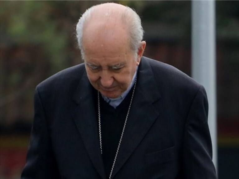 Cardenal Francisco Javier Errázuriz: «Es mejor que no haya sacerdotes homosexuales»