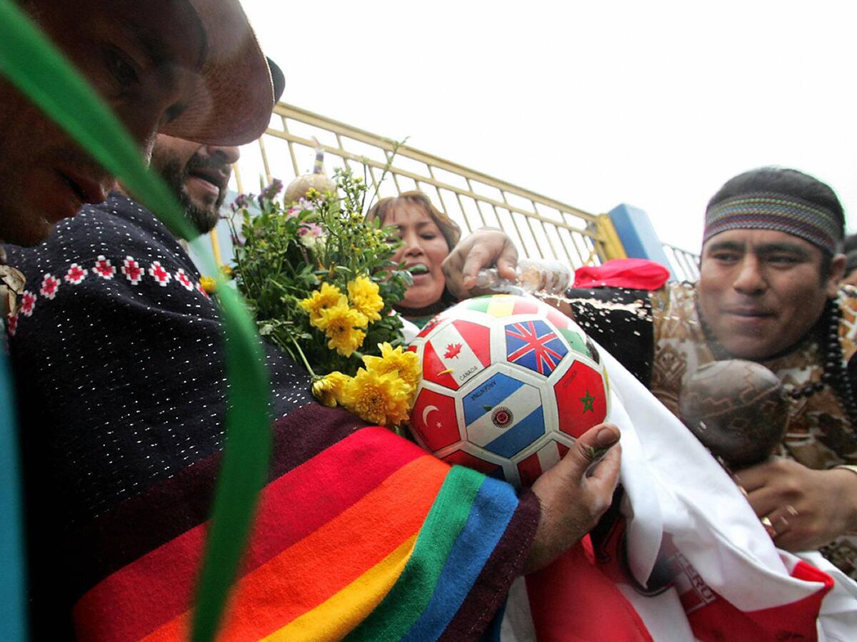 ¿Chile ganará la Copa América? y ¿qué pasará con Milei?: Chamanes peruanos entregan sus predicciones más importantes para el año 2024