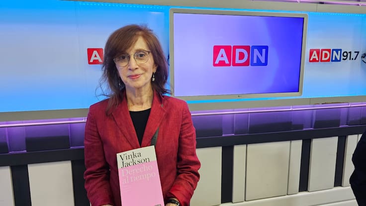“La situación de los niños siempre ha sido medio invisible y medio inaudible”: Psicóloga Vinka Jackson presenta su libro Derecho al tiempo