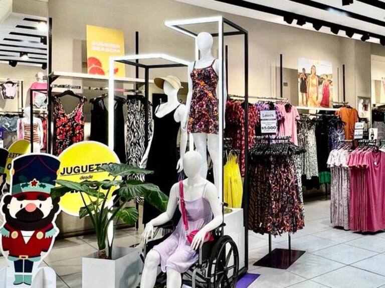 Corona vuelve a ofrecer vestuario a $5000