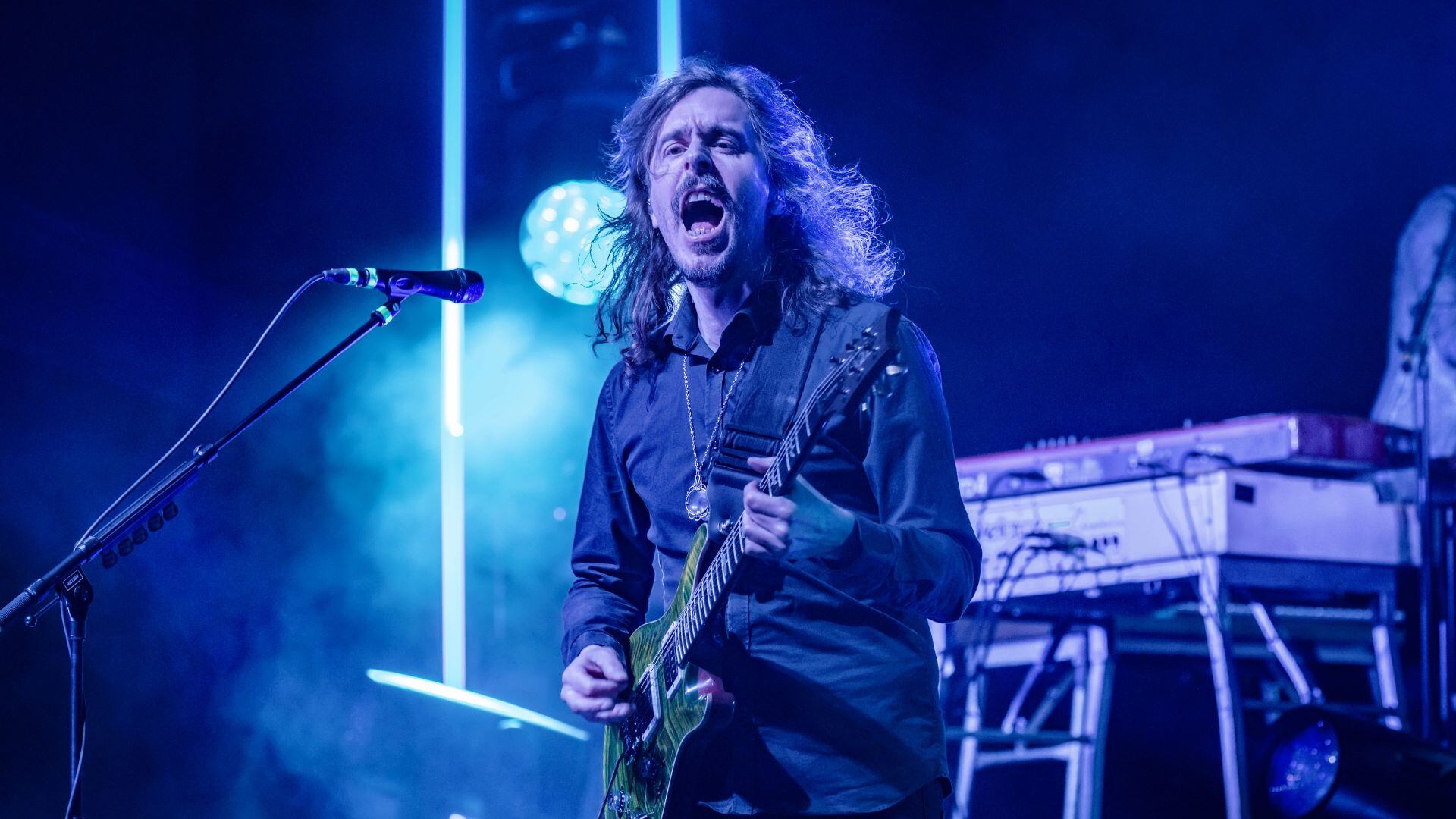 banda sueca, concierto interrumpido, Teatro Caupolicán, falla eléctrica, cable dañado, banda metalera, fanáticos, Gira por Latinoamérica, p