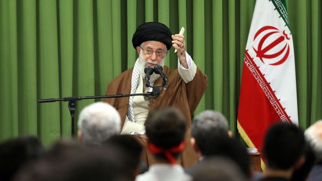 TEHRAN, IRAN - OCTOBER 18: (----EDITORIAL USE ONLY  MANDATORY CREDIT - " IRANIAN LEADER'S PRESS OFFICE / HANDOUT" - NO MARKETING NO ADVERTISING CAMPAIGNS - DISTRIBUTED AS A SERVICE TO CLIENTS----) Iran's Supreme Leader Ayatollah Ali Khamanei speaks during his meeting with students in Tehran, Iran on October 18, 2017. (Photo by Iranian Leader's Press Office - Handout/Anadolu Agency/Getty Images)
