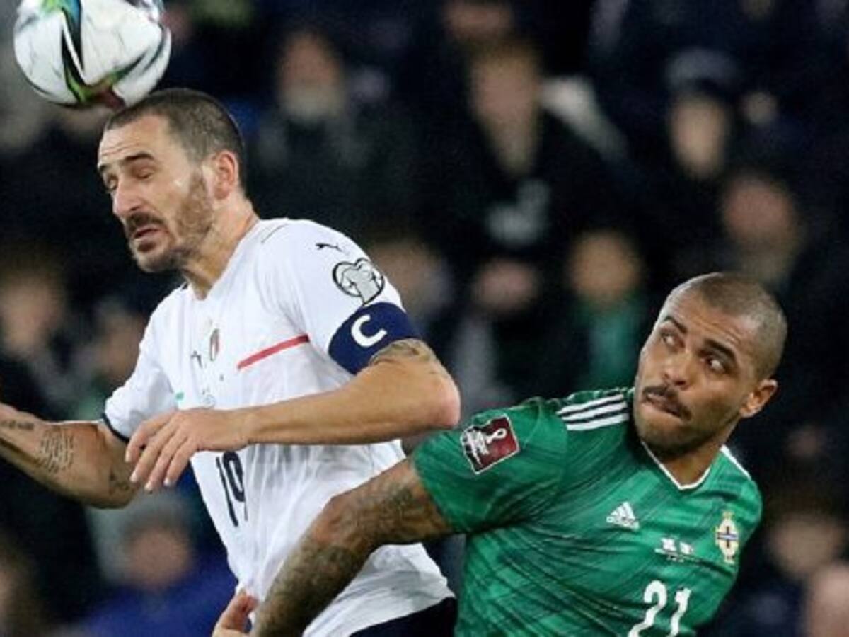 Italia no logró clasificar de manera directa al Mundial tras solo igualar ante Irlanda del Norte como forastero