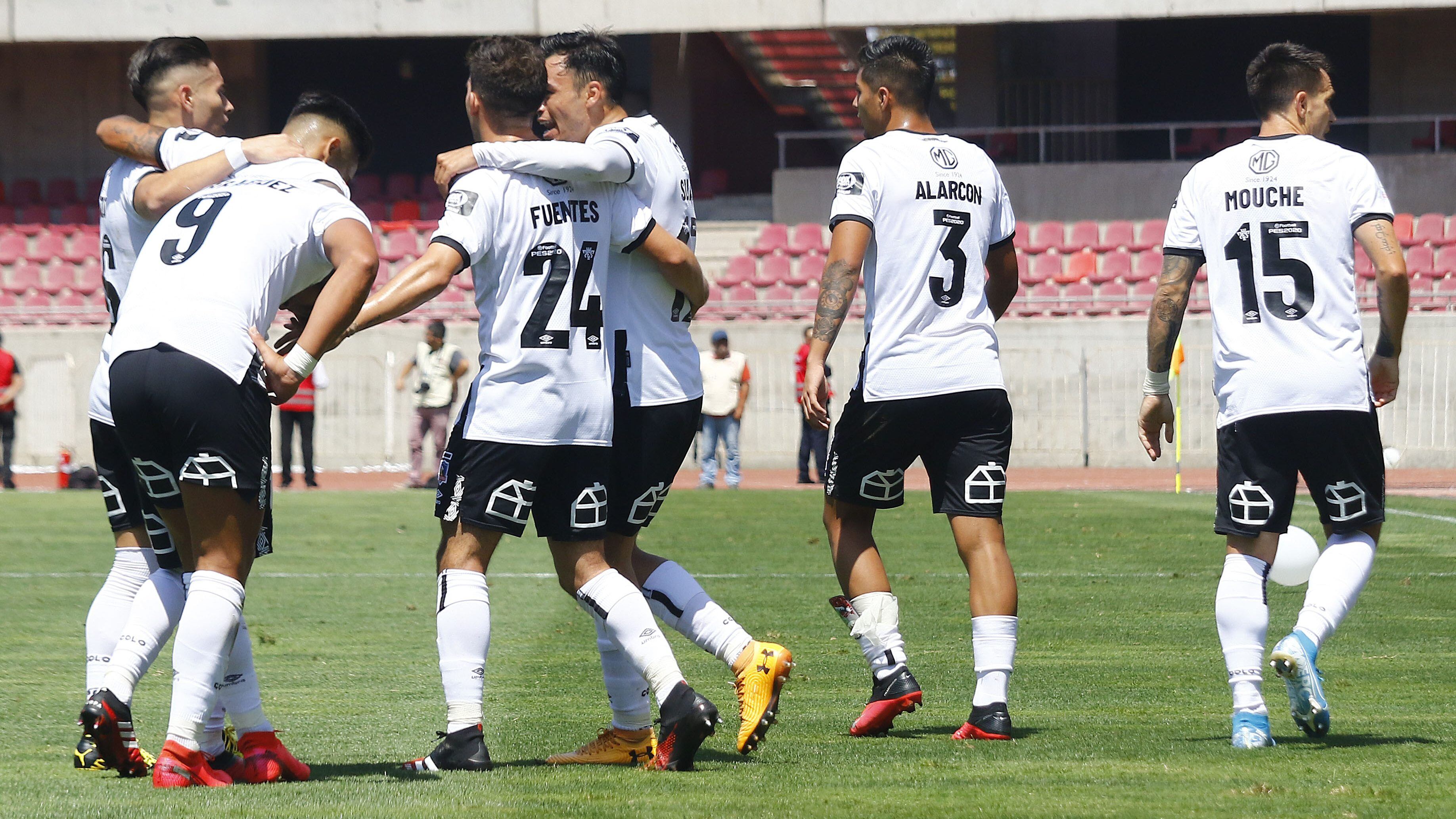 07 DE MARZO DE 2020/LA SERENAJugadores de Colo Colo en festejo de un gol, durante el partido valido por la fecha 7 del Campeonato Nacional AFP PlanVital 2020, entre Deportes La Serena y Colo Colo, disputado en el Estadio La Portada de La Serena.
FOTO: LEONARDO RUBILAR CHANDIA/AGENCIAUNO