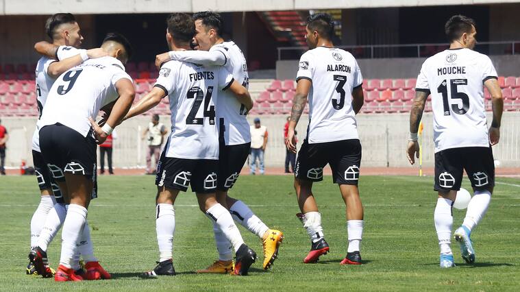 07 DE MARZO DE 2020/LA SERENAJugadores de Colo Colo en festejo de un gol, durante el partido valido por la fecha 7 del Campeonato Nacional AFP PlanVital 2020, entre Deportes La Serena y Colo Colo, disputado en el Estadio La Portada de La Serena.
FOTO: LEONARDO RUBILAR CHANDIA/AGENCIAUNO