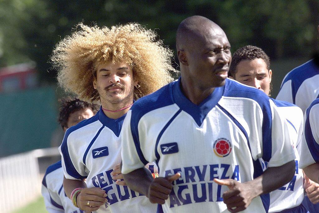 Freddy Rincón entrena junto a Carlos Valderrama en el Mundial de 1998