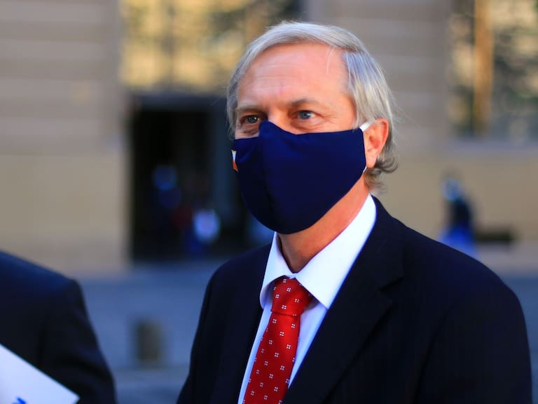 Esta vez fue en Ovalle: José Antonio Kast sufrió nuevamente una agresión en la calle