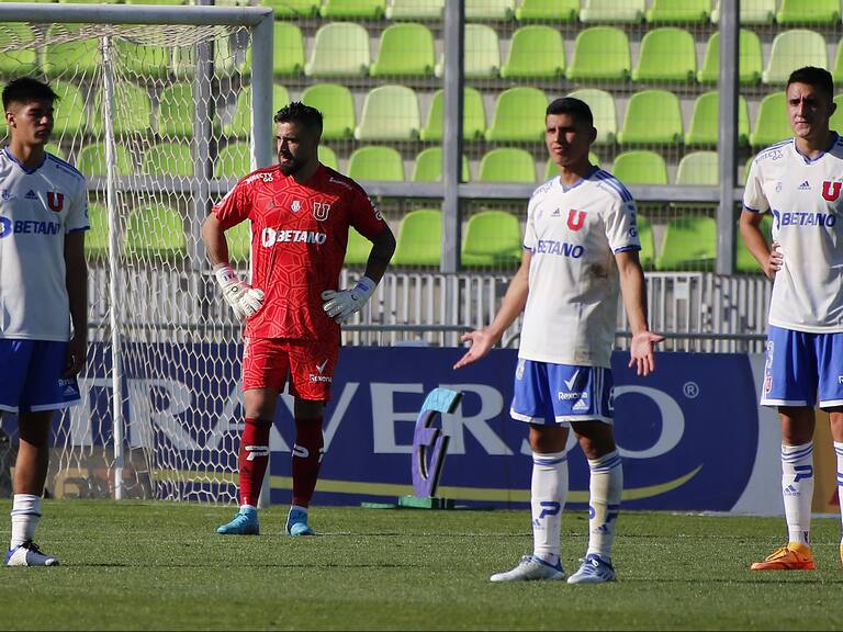 «Mensaje negativo, para sí mismo»: el tenso momento que vivió la U en el entretiempo del duelo ante Audax