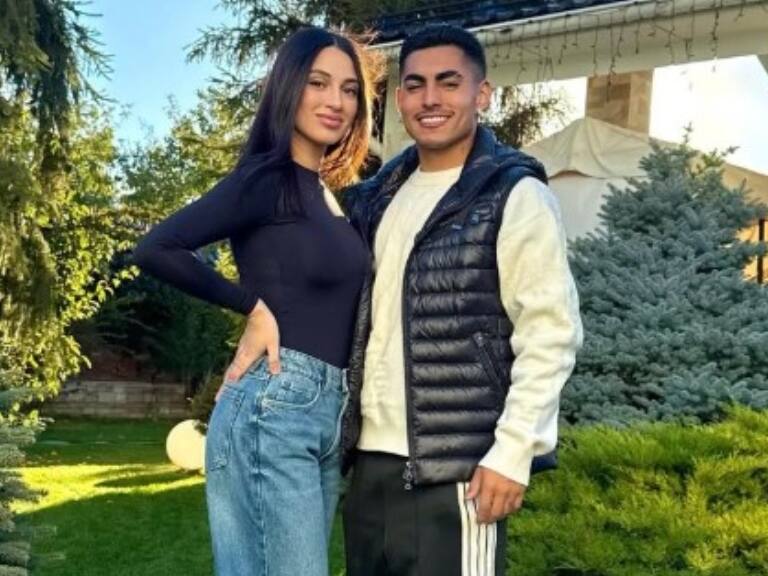 “Me gusta esta versión de mí, estar en familia, en casa, descansar. Me gusta darle la leche a mi hijo”