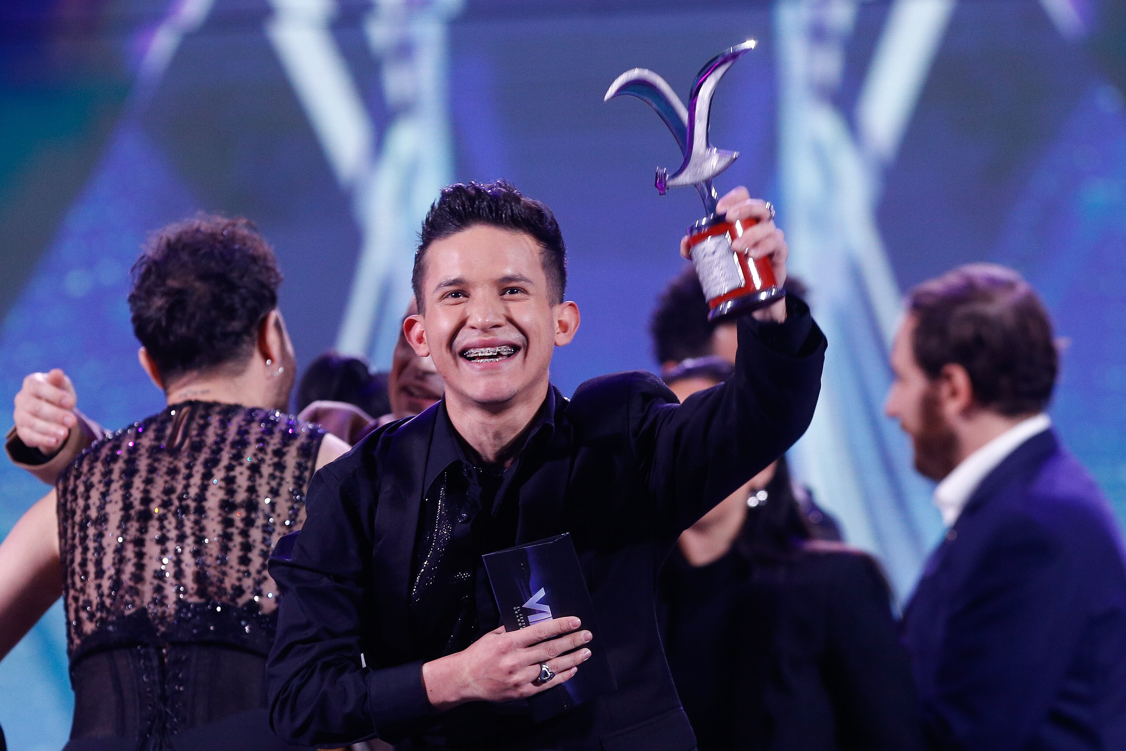Agencia Uno | Eddy Valenzuela en la final de la competencia internacional en el Festival de Viña 2024