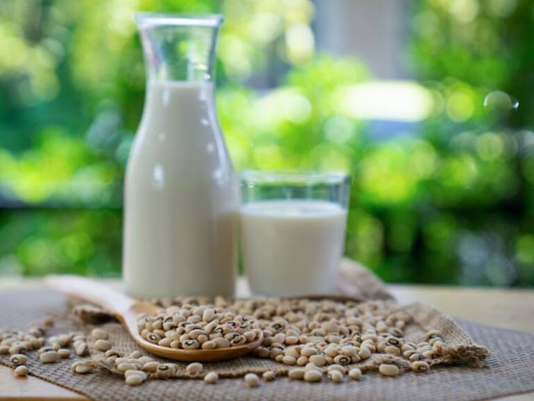 La verdad detrás de las leches vegetales: El Doctor Chef nos derriba algunos mitos