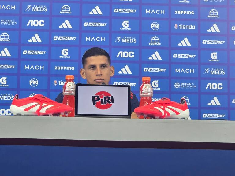 Israel Poblete saca pecho por el presente de la U: “Tenemos el mejor plantel del fútbol chileno”