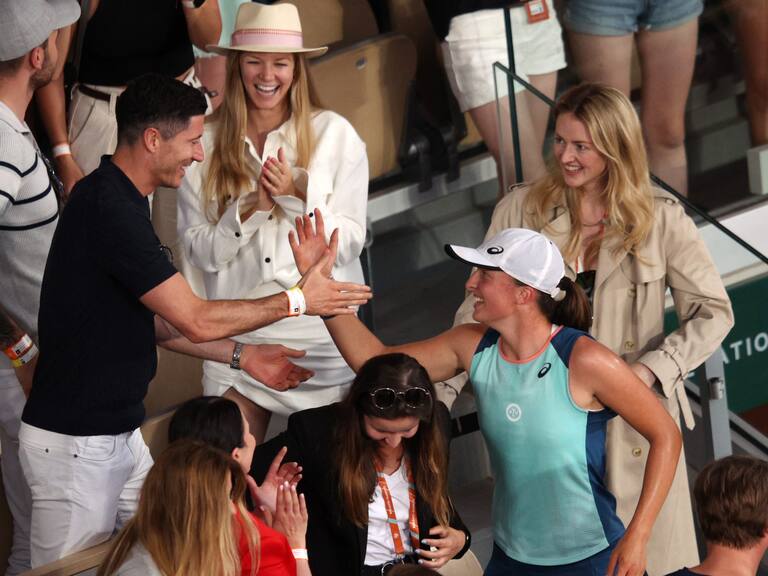 Iga Swiatek festejó su título de Roland Garros junto a Robert Lewandowski