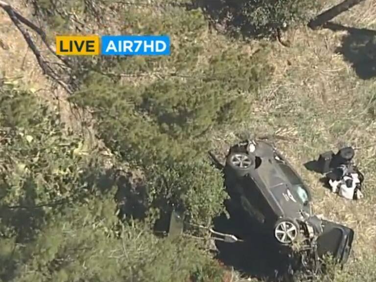 Grave accidente de Tiger Woods en automóvil conmociona a todo Estados Unidos