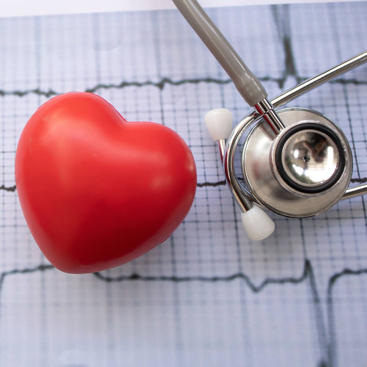 Estos conocidos alimentos bajan la presión arterial y protegen la salud cardiovascular