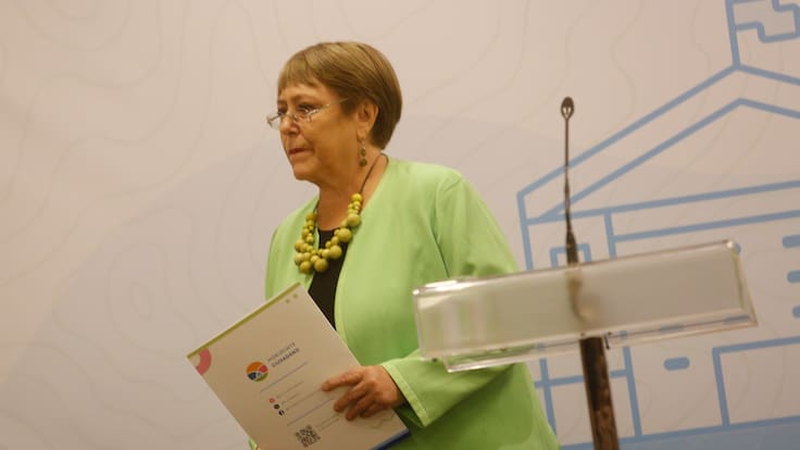 El mensaje de la ex presidenta Michelle Bachelet tras el asesinato de tres funcionarios de Carabineros