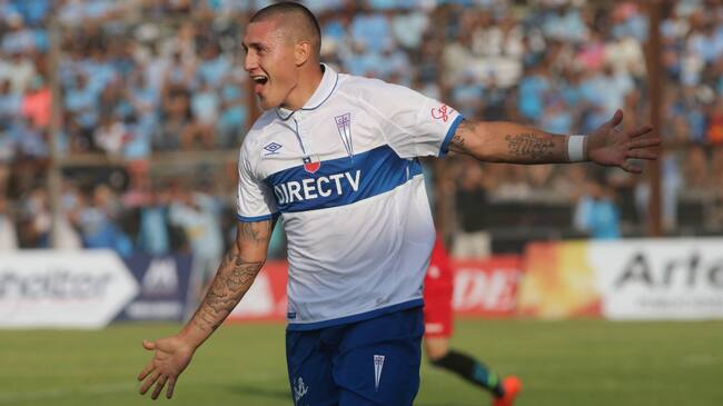 La expectativa entre ex cruzados por el eventual regreso de Nicolás Castillo: "Si hay un lugar donde puede renacer, es en la UC"