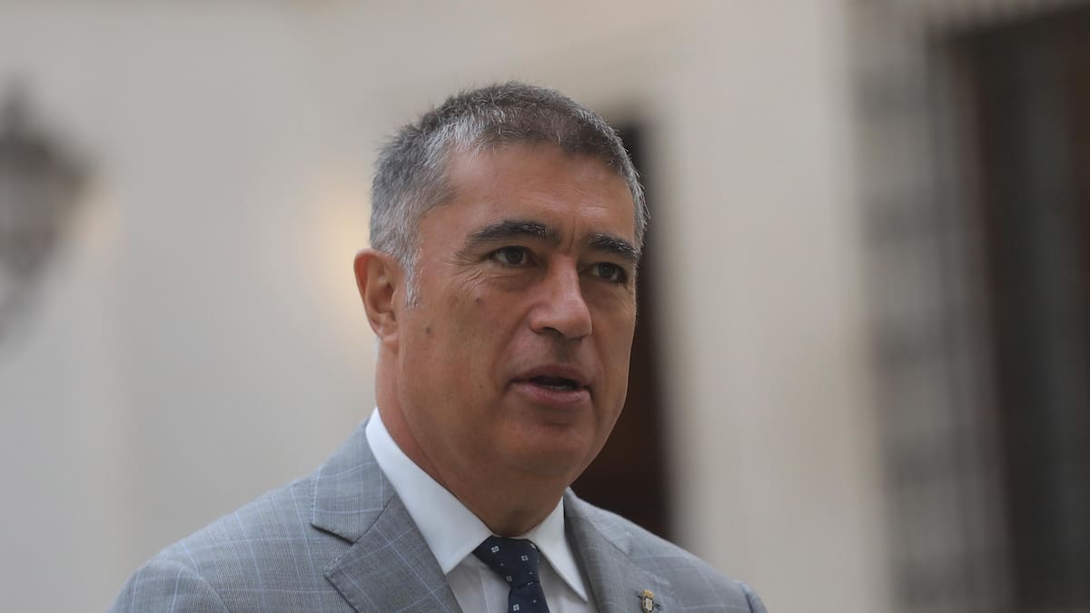 Luego de semanas de incomodidades: Mario Desbordes renuncia a RN tras 26 años de militancia