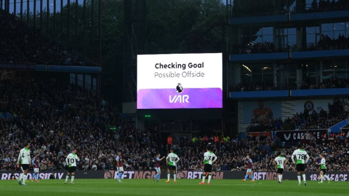 Clubes de la Premier League votarán para mantener o eliminar el VAR: por qué y cuándo lo harán