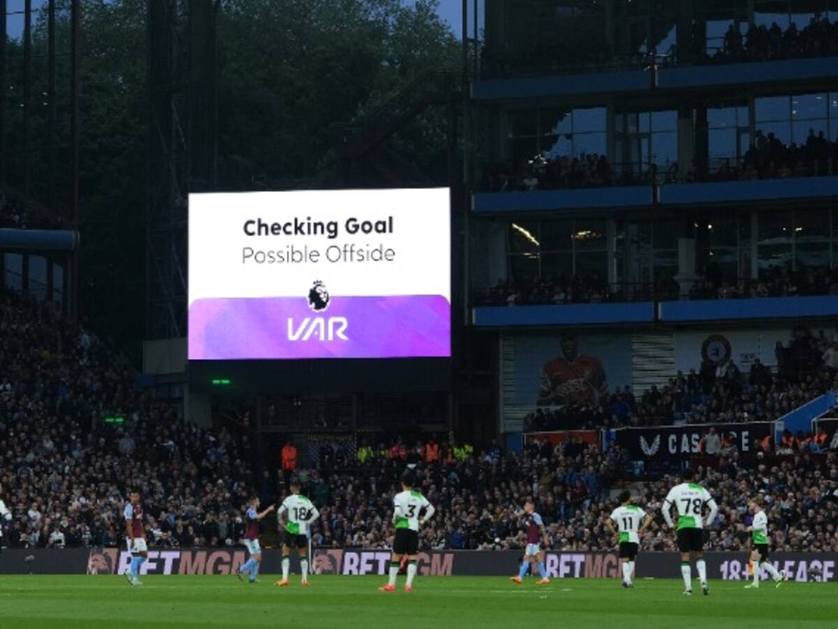 Clubes de la Premier League votarán para mantener o eliminar el VAR: por qué y cuándo lo harán