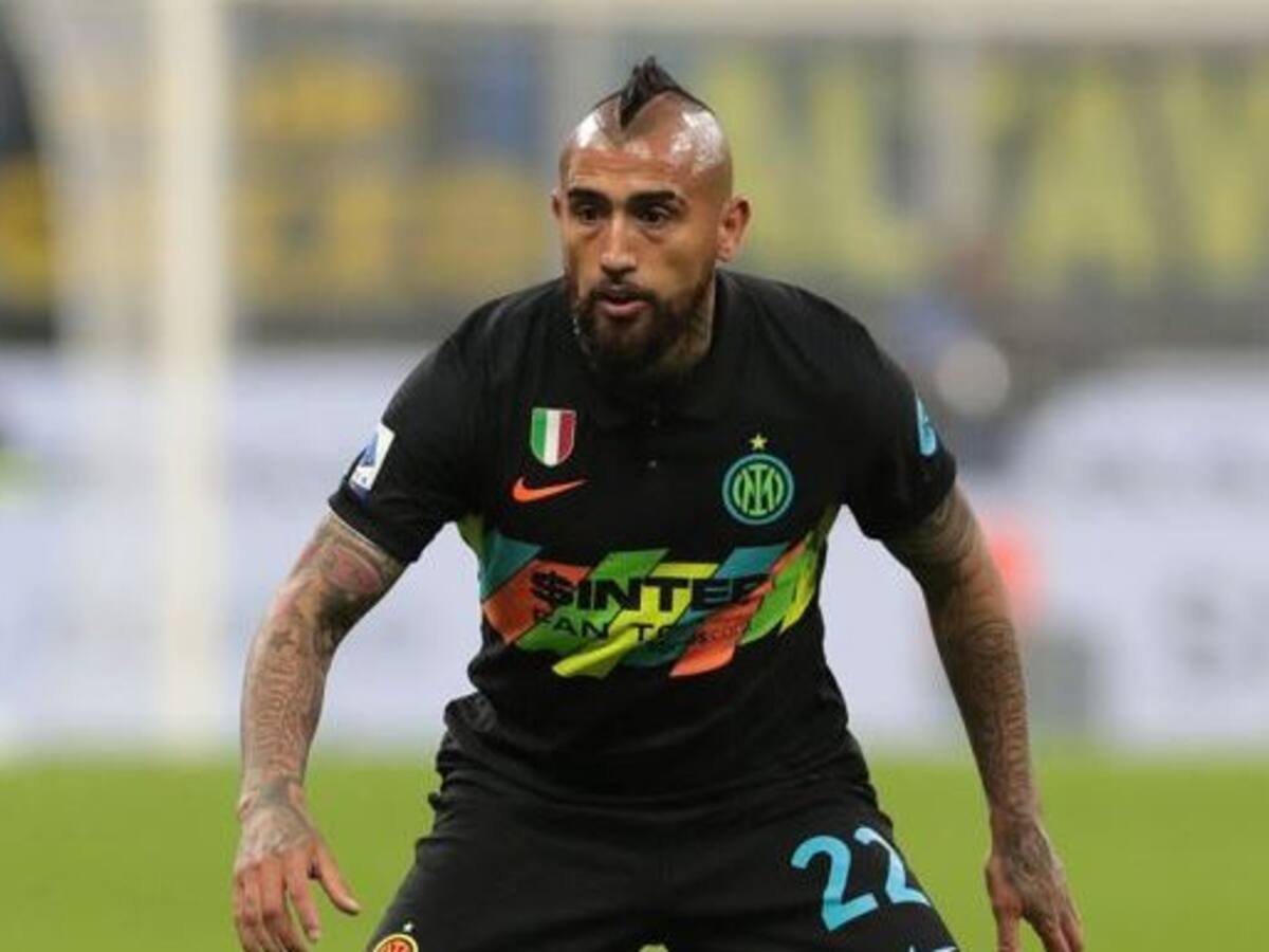 Arturo Vidal participó en el triunfo del Inter de Milán al Nápoli, líder de la Serie A