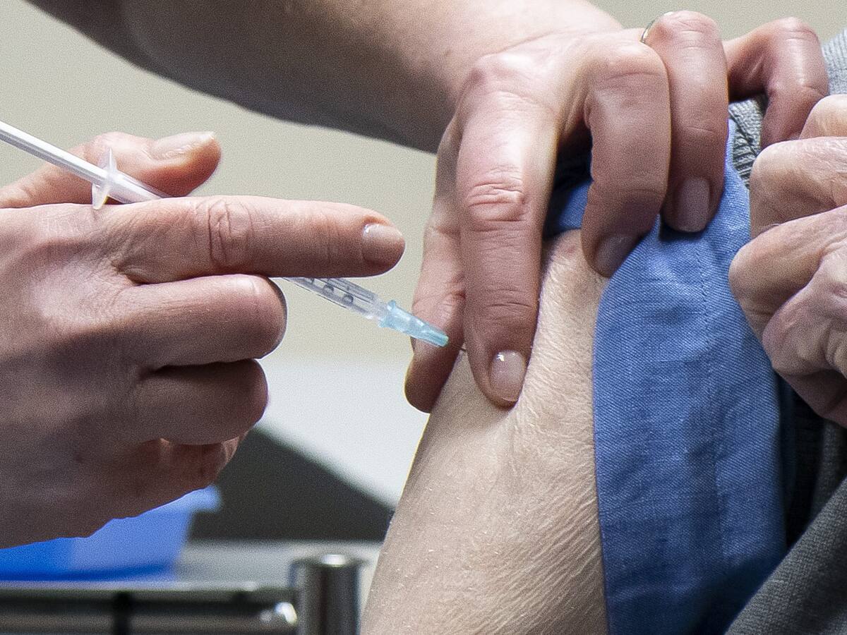 Parlamentarios de Chile Vamos rechazaron que la vacuna contra el coronavirus sea obligatoria