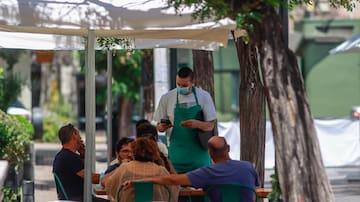 Alcanzó a operar tan solo 2 meses: conocido restaurante de comuna del Gran Santiago cerró sus puertas