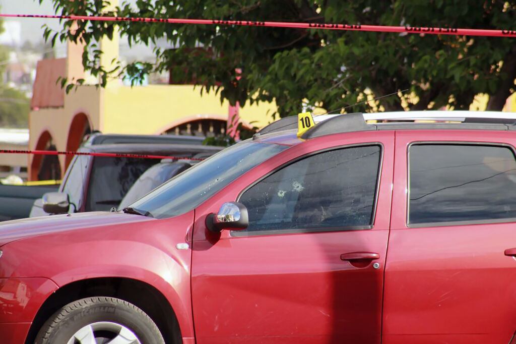 El vehículo donde fue asesinada la periodista Miroslava Breach en 2017