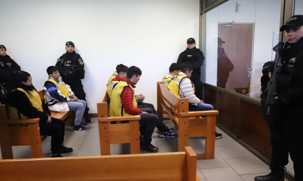 Agencia UNO | Los siete imputados por el homicidio de la suboficial mayor de Carabineros, Rita Olivares