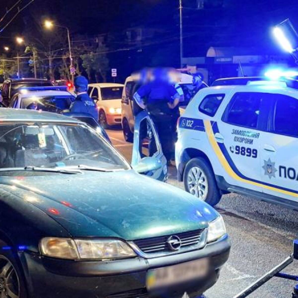 Chileno es detenido en Ucrania acusado de matar a dos mercenarios colombianos