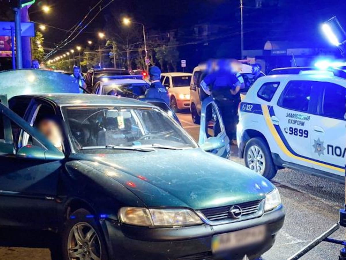Chileno es detenido en Ucrania acusado de matar a dos mercenarios colombianos