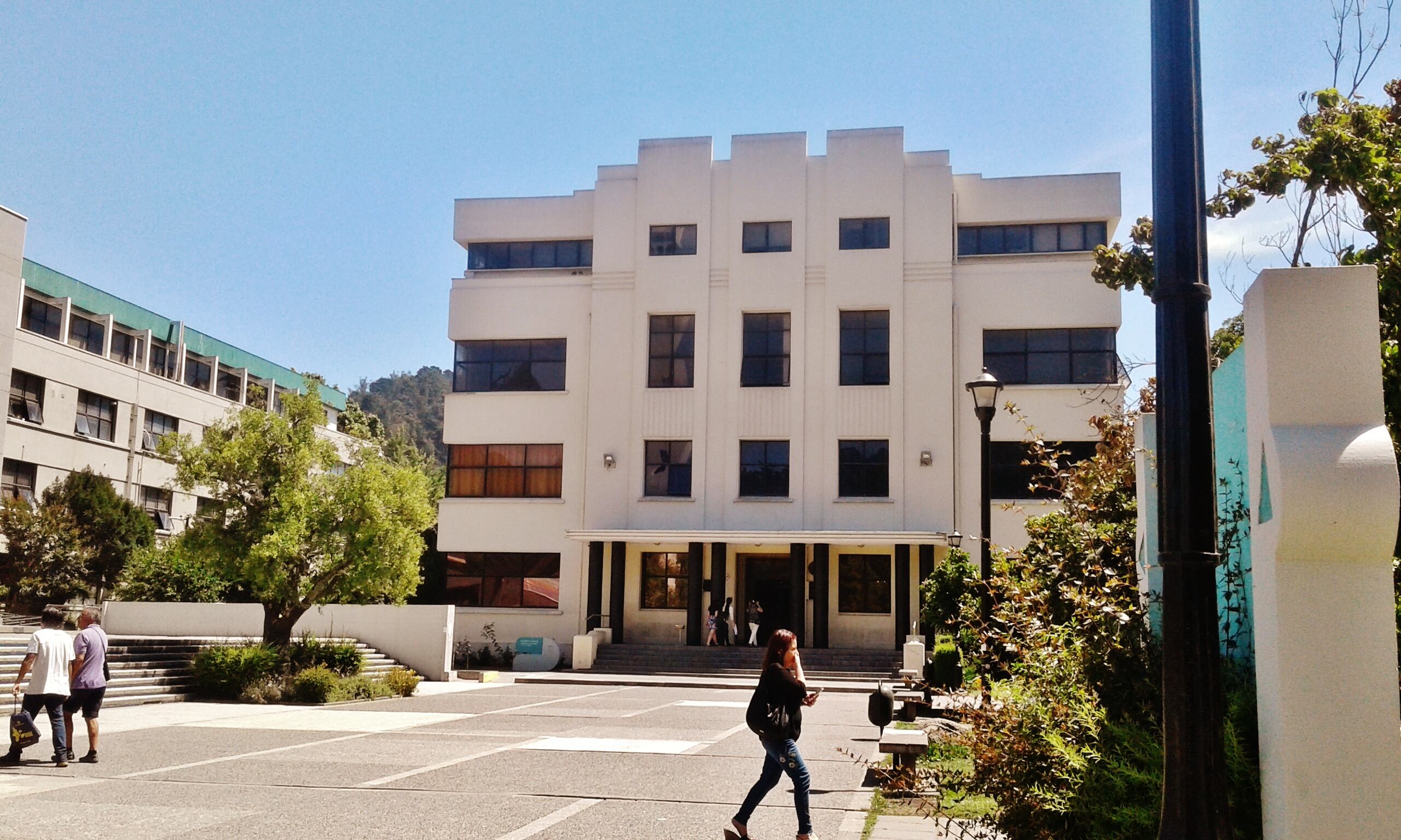 Facultad de Ciencias Jurídicas y Sociales de la Universidad de Concepción